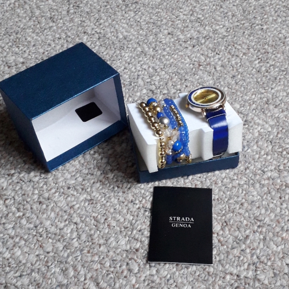 NWB Strada Genoa Watch and Stretchy Bracelets Set